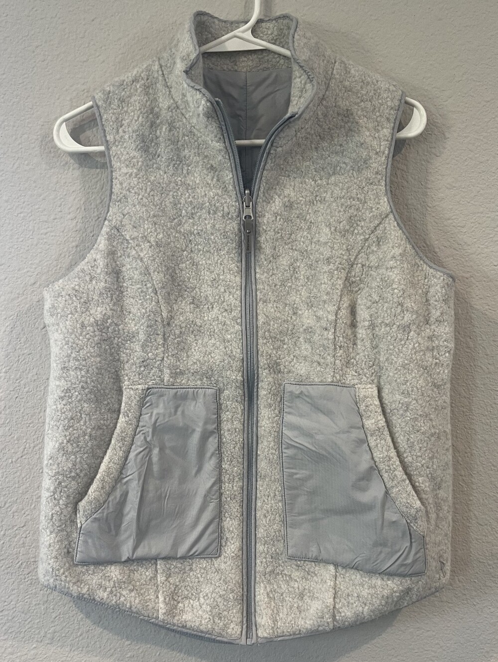 Smartwool Womens Grey Classic Wool Blend Reversible Full Zip Vest Size Small